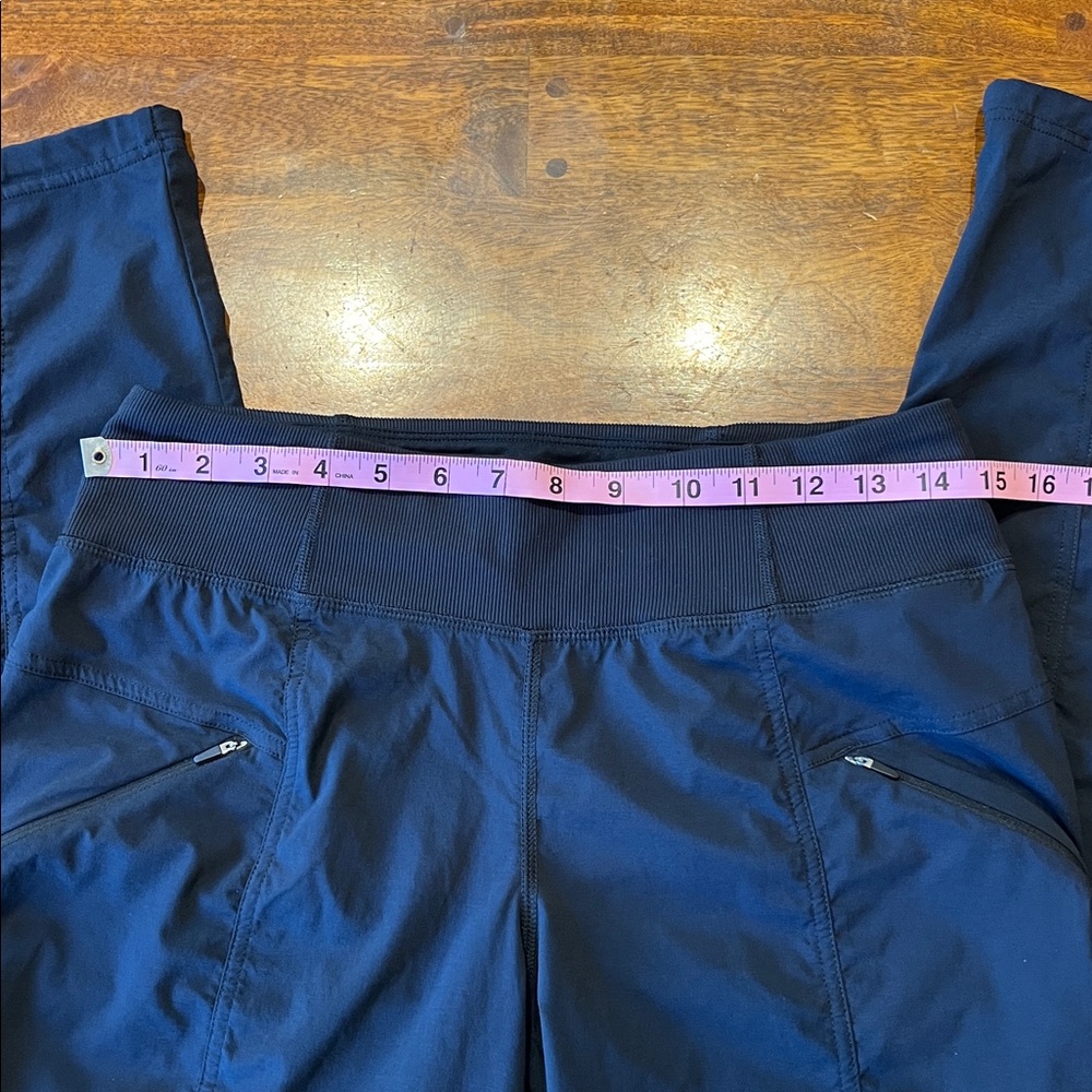 Prana Evergreen Hiking Pants in Black - Picture 3 of 8